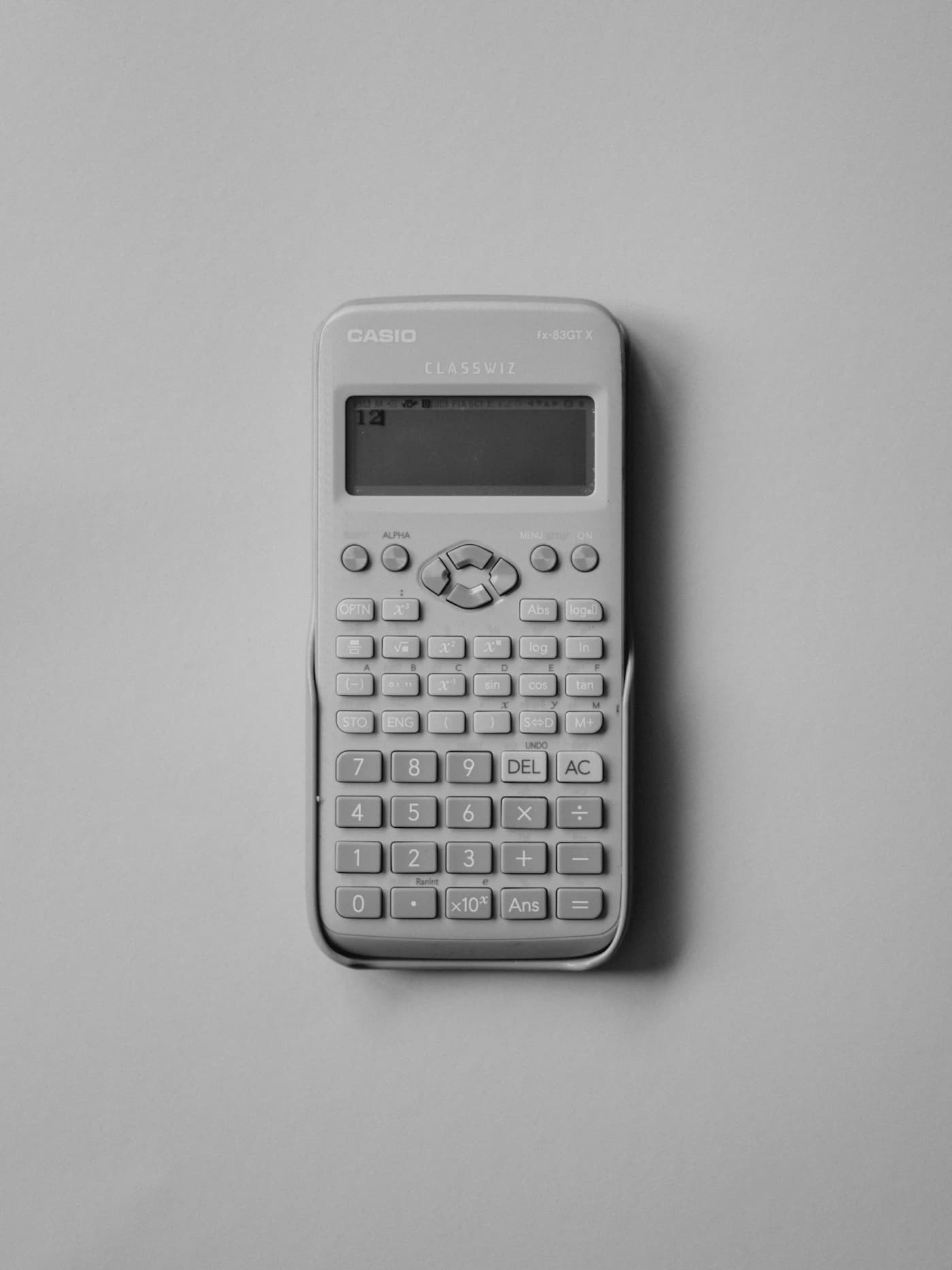 Calculadora para revisar un presupuesto.